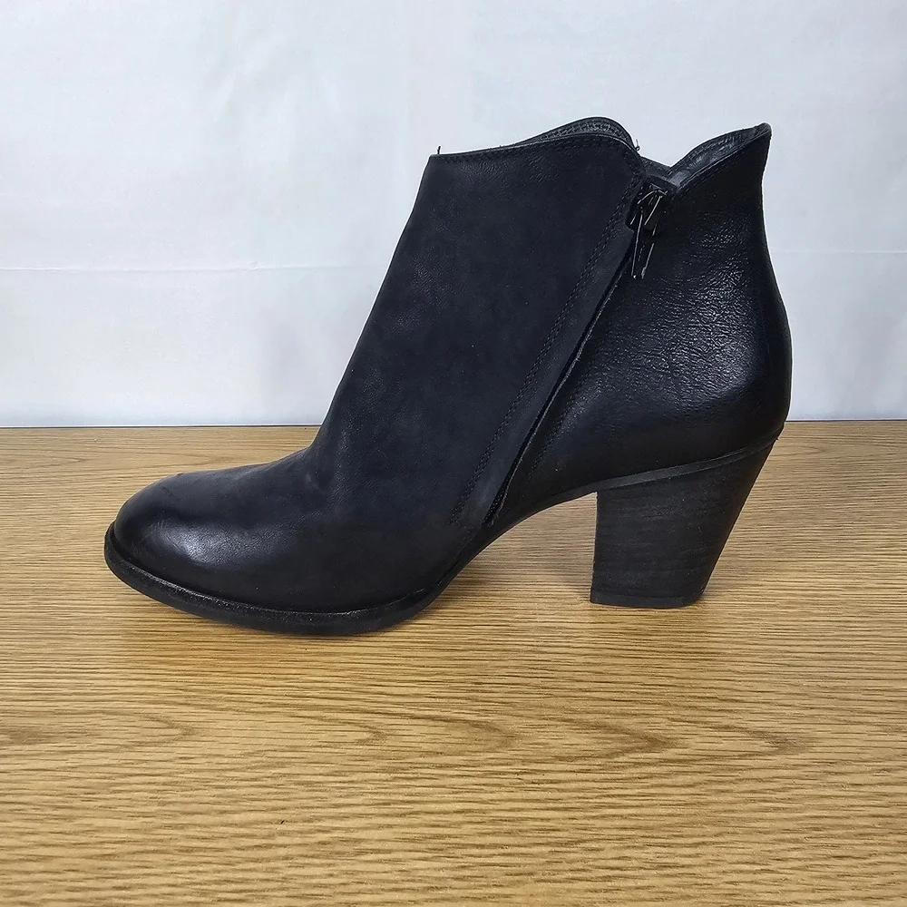 Paul Green Aubrey Ankle Boots‎ Heels Western Double Zip 8.5 Black Leather